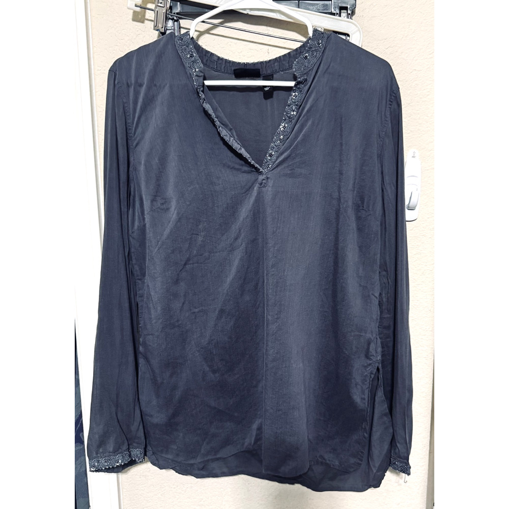 ALC Grey Long sleeve top sequin beaded shirt sz L popover blouse minimalist